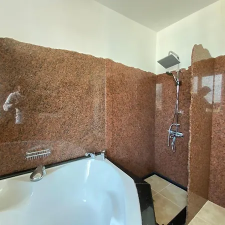 Hotel Kirac